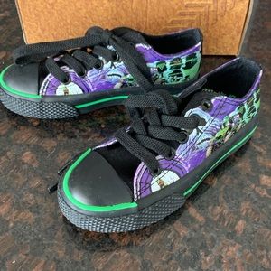 Monster Jam Grave Digger Canvas Shoes